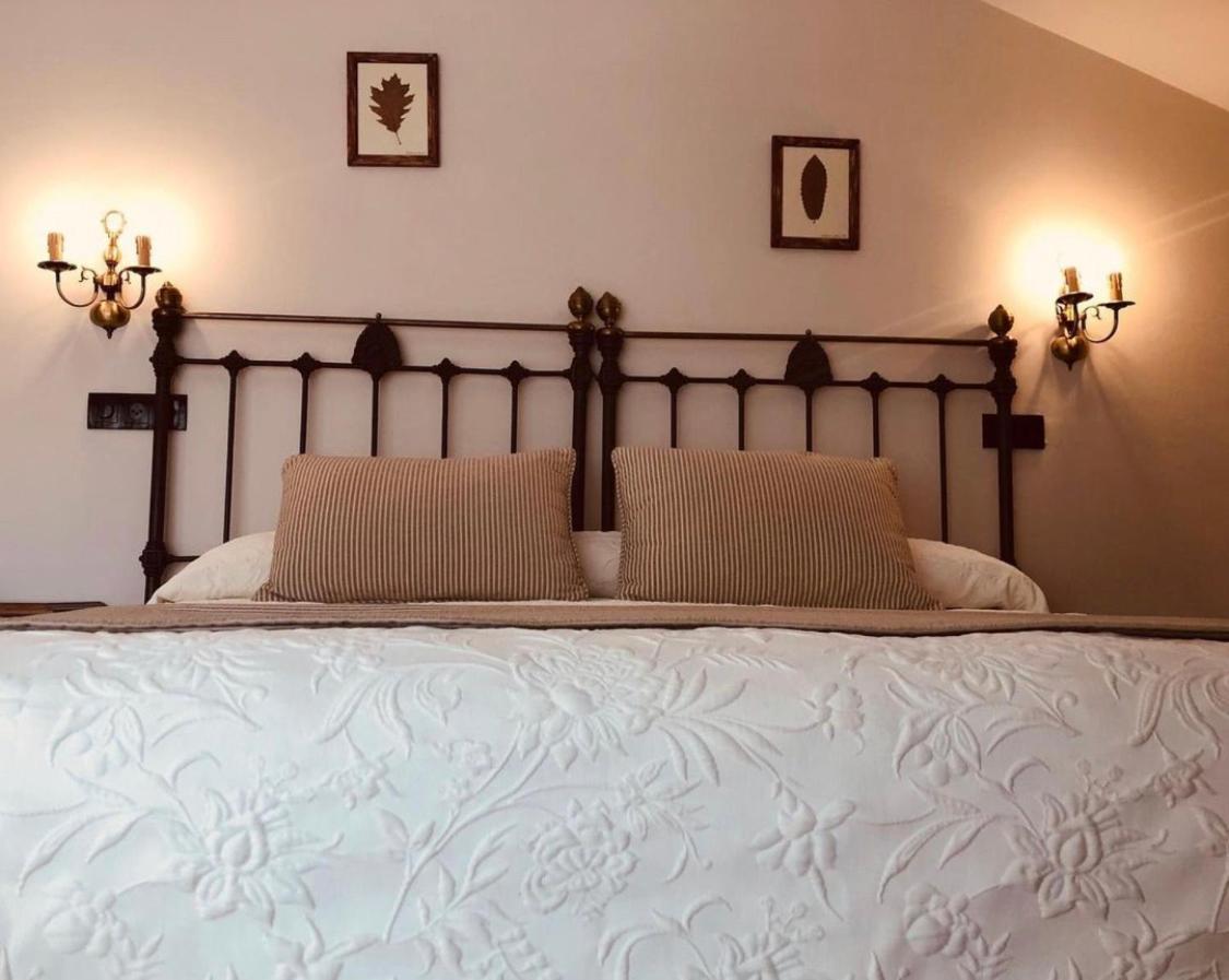 Hotel Villa De Cabrales Аренас де Кабралес Екстериор снимка