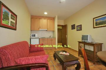 Hotel Villa De Cabrales Аренас де Кабралес Екстериор снимка